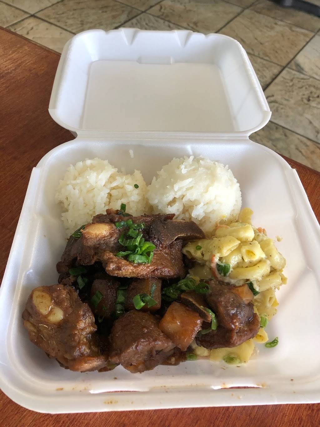 Da Kines Hawaiian Catering | restaurant | 8007 Mission Gorge Rd, Santee, CA 92071, USA | 6195815613 OR +1 619-581-5613