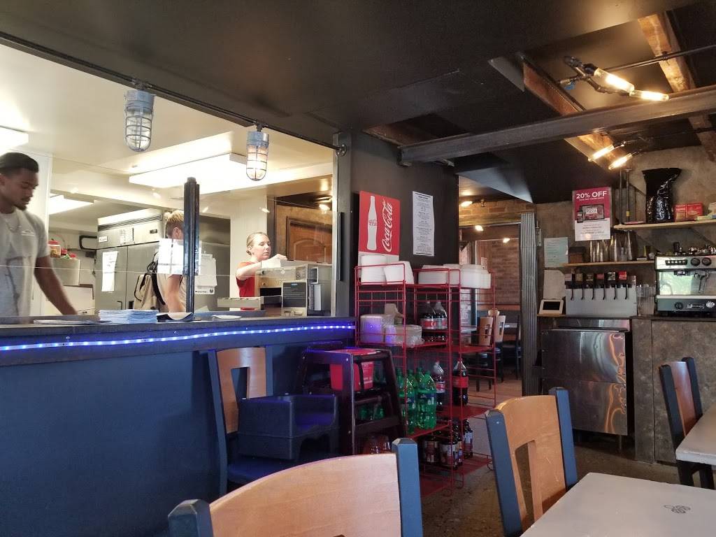 Third Base Pizza and Frozen Custard Parlor | restaurant | 202 Commerce St, Occoquan, VA 22125, USA | 5713982613 OR +1 571-398-2613