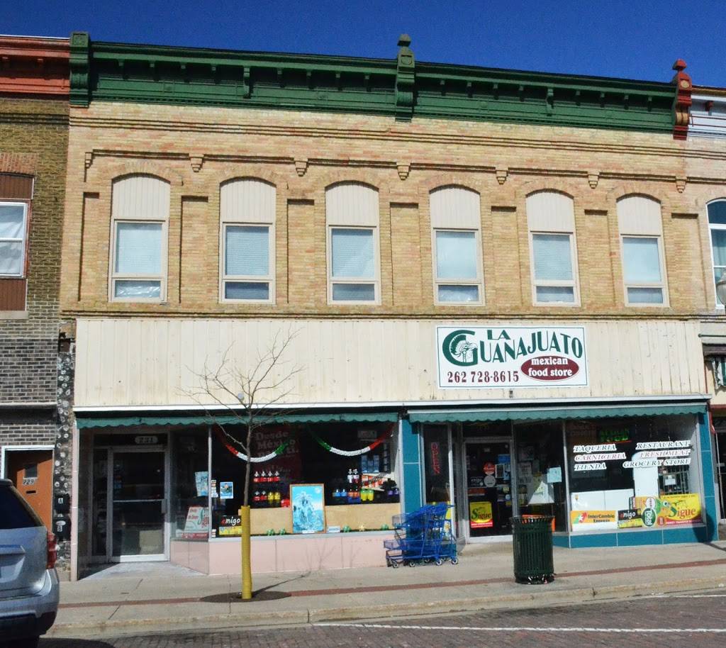 La Guanajuato | restaurant | 233 E Walworth Ave, Delavan, WI 53115, USA | 2627288615 OR +1 262-728-8615
