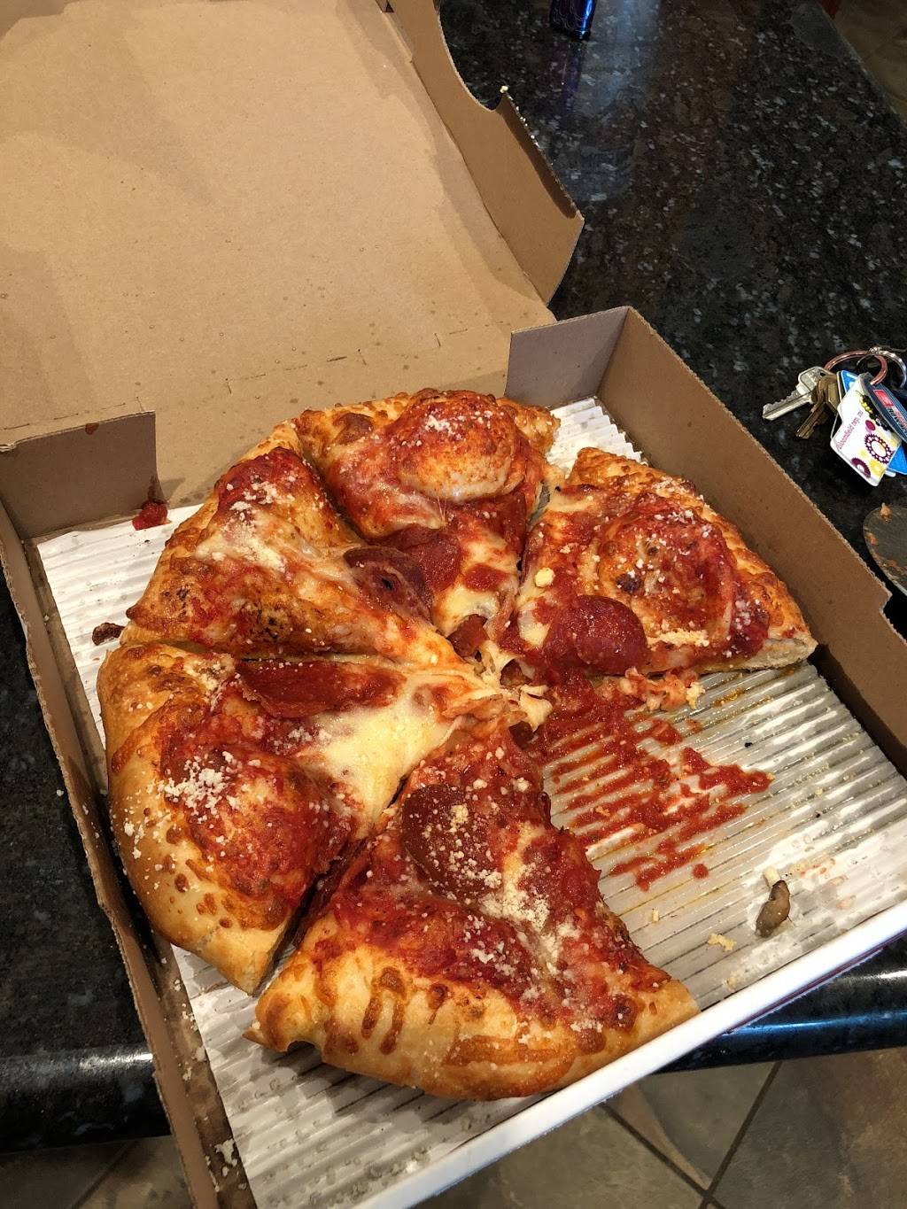 Jets Pizza | meal delivery | 4082 W Maple Rd, Bloomfield Twp, MI 48301, USA | 2482030007 OR +1 248-203-0007