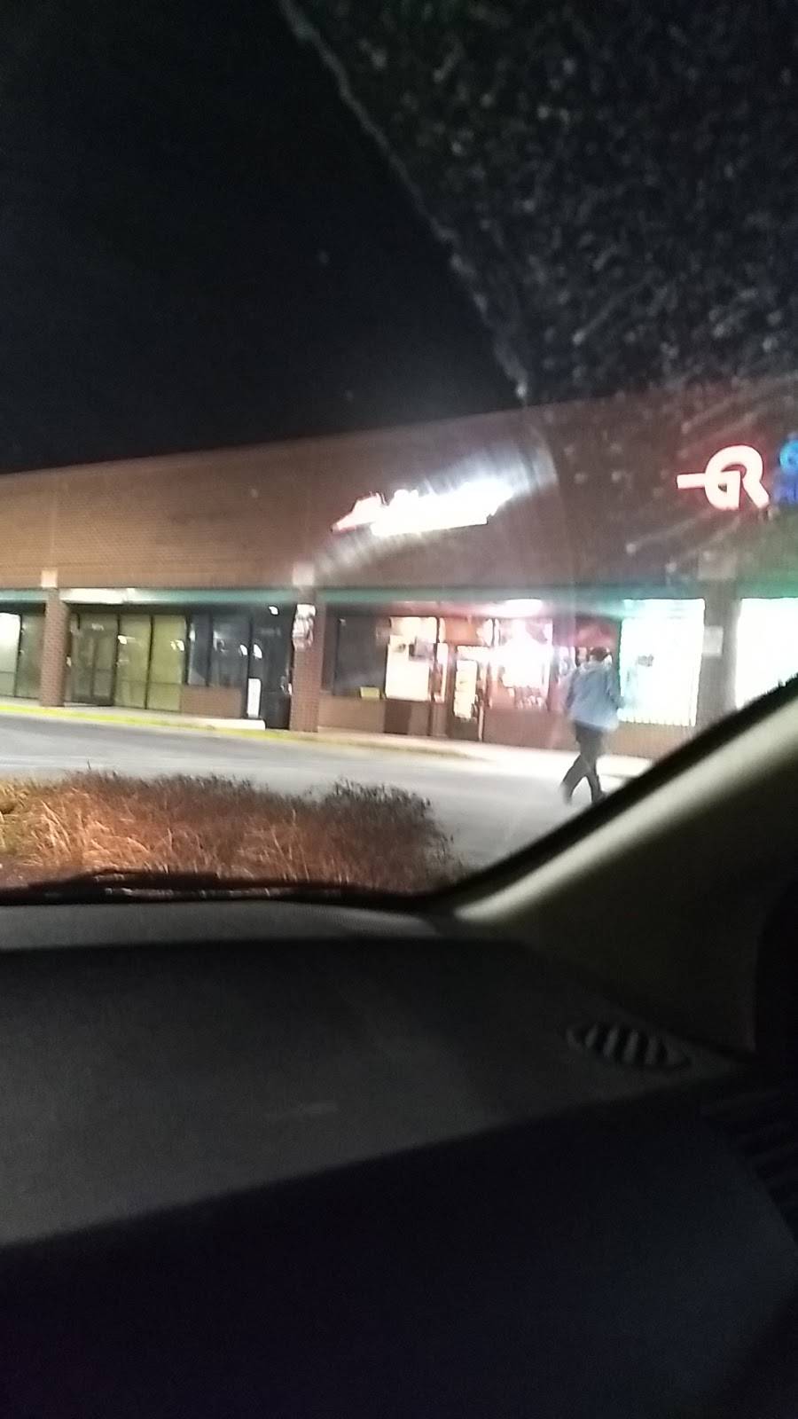 Pizza Hut | restaurant | 8149 Ritchie Hwy C, Pasadena, MD 21122, USA | 4106471701 OR +1 410-647-1701