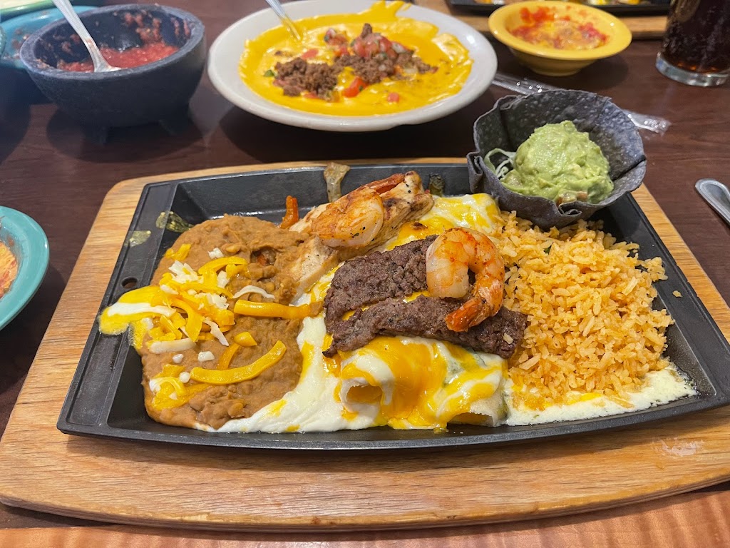 The Plaza Restaurant | restaurant | 5029 Milwaukee Ave, Lubbock, TX 79424, USA | 8066873823 OR +1 806-687-3823