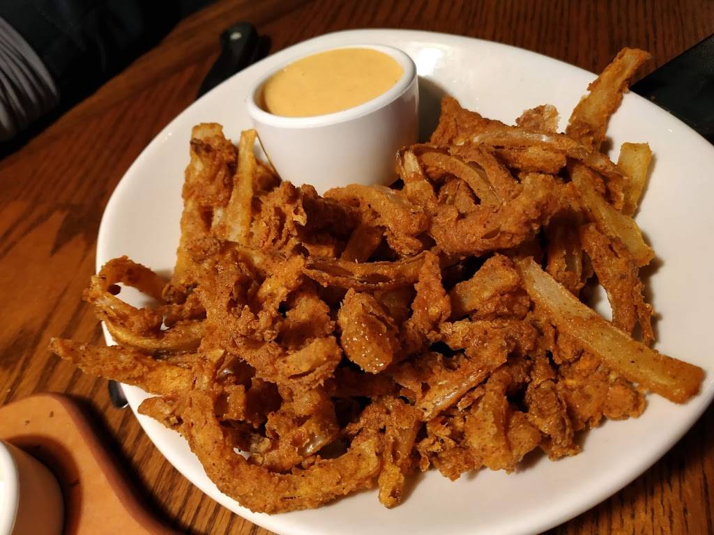 Outback Steakhouse | restaurant | 7065 Commerce Center Dr, Colorado Springs, CO 80919, USA | 7195906283 OR +1 719-590-6283