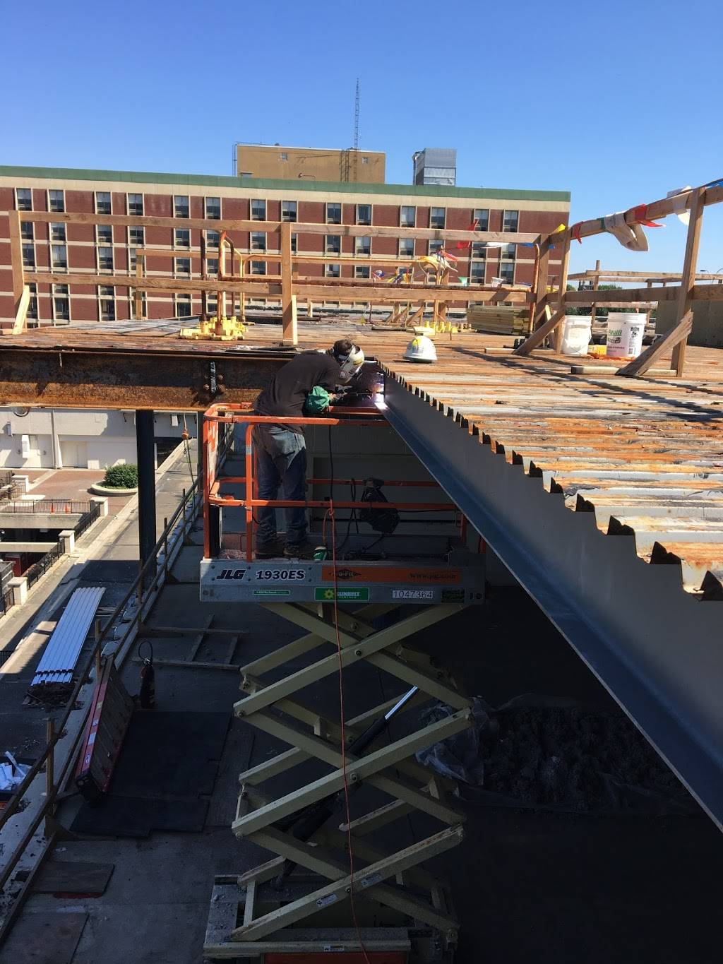 Queen Street Courtyard | restaurant | 326 S Queen St, Lancaster, PA 17603, USA | 7175095670 OR +1 717-509-5670