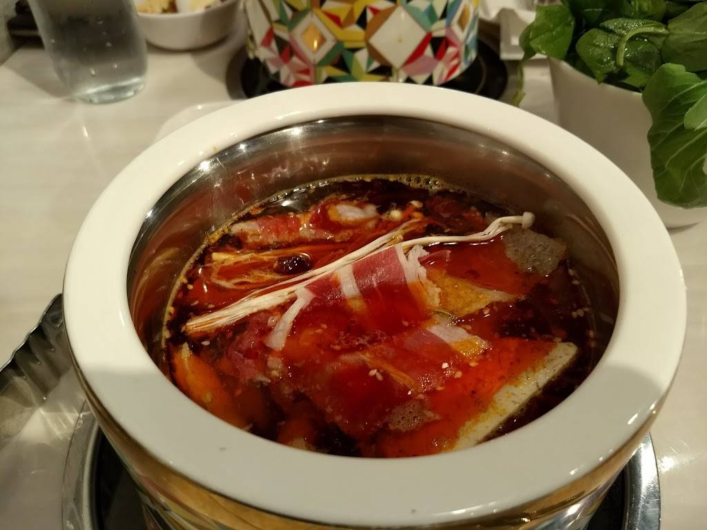 Homei Hot Pot&Sushi | restaurant | 306 N Walnut St, Bloomington, IN 47404, USA | 8126501171 OR +1 812-650-1171