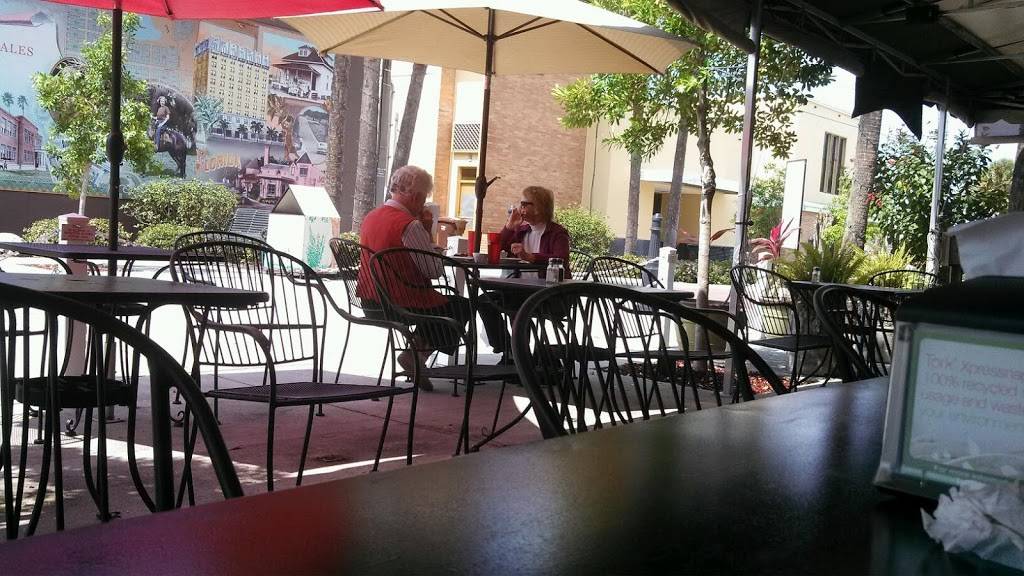 Arcade Coffee & Sandwich | restaurant | 20 N Market St, Lake Wales, FL 33853, USA | 7728341099 OR +1 772-834-1099