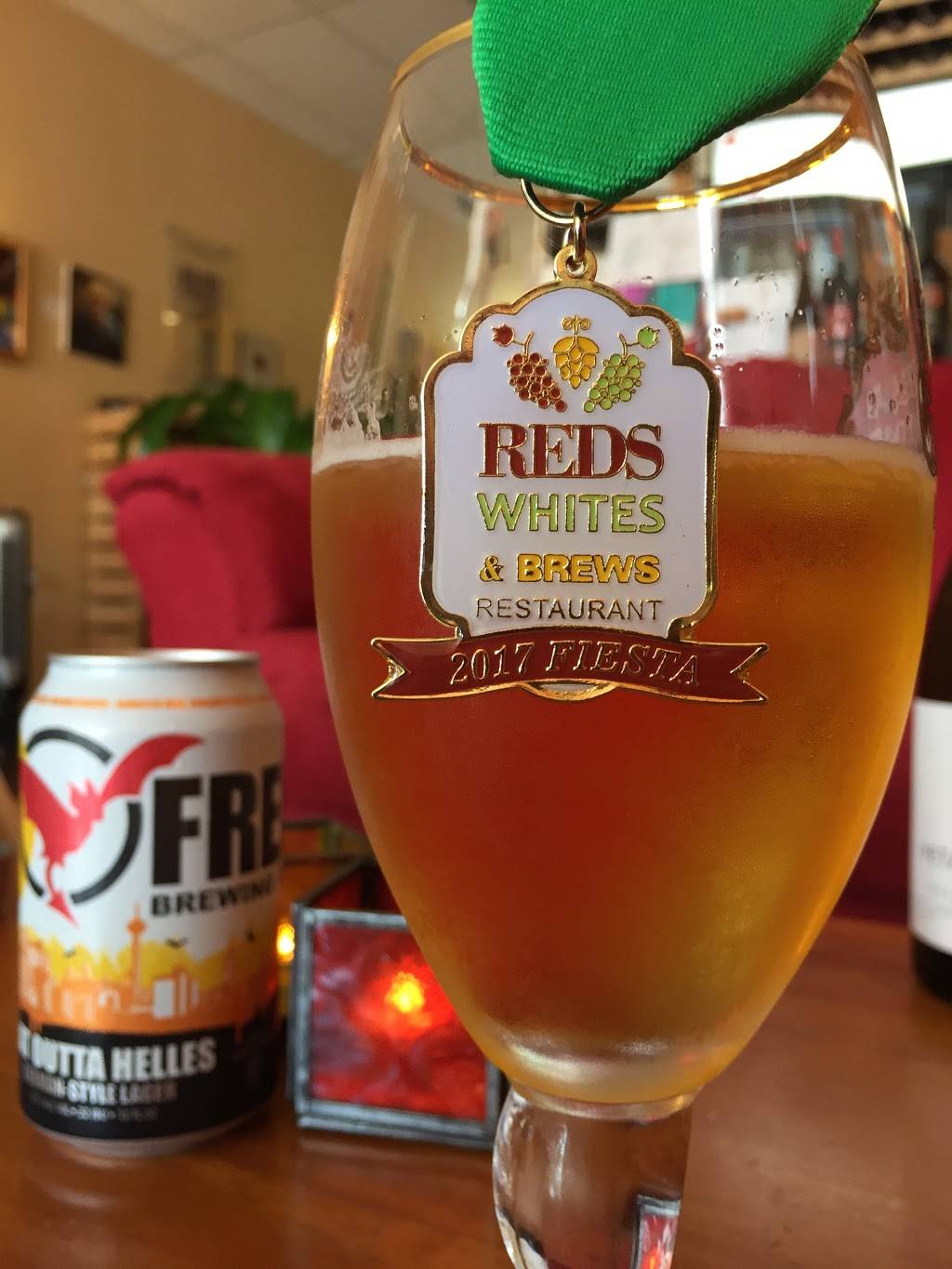 Reds, Whites, and Brews Restaurant | restaurant | 15614 Huebner Rd #116, San Antonio, TX 78248, USA | 2104937599 OR +1 210-493-7599