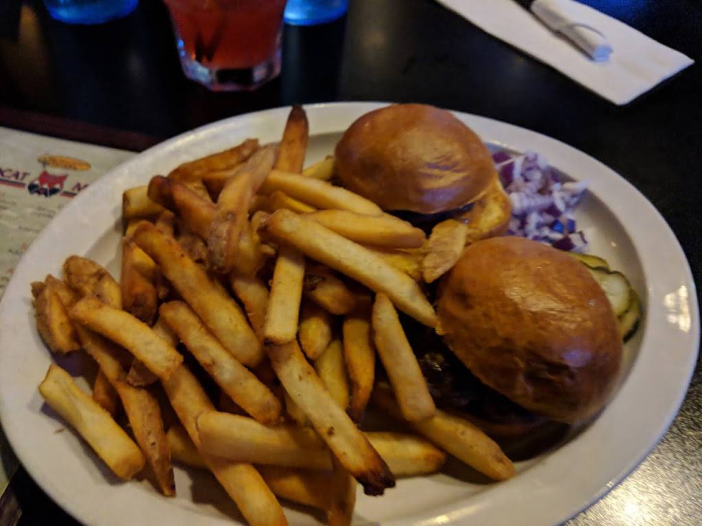 Milwaukee St Tavern | restaurant | 201 Milwaukee St, Denver, CO 80206, USA | 3033204710 OR +1 303-320-4710