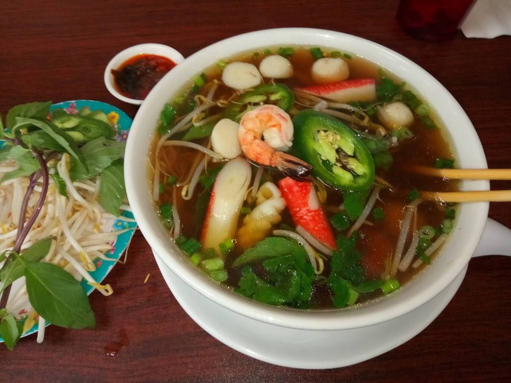 Phở Thiên Ý | restaurant | 5310 E Belknap St, Haltom City, TX 76117, USA | 8178311487 OR +1 817-831-1487