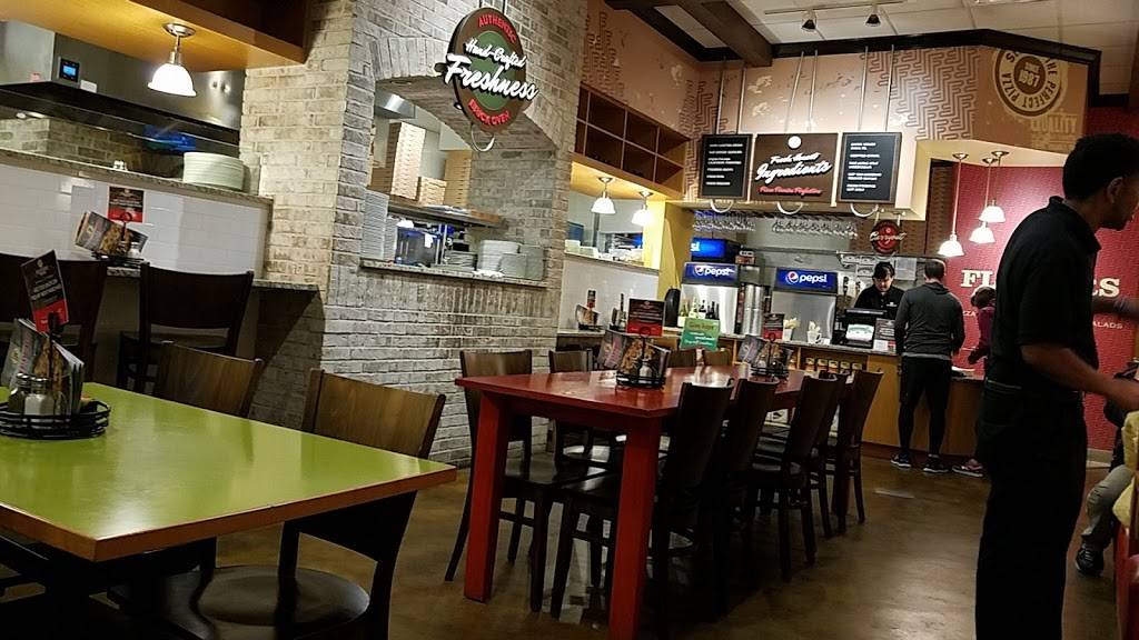 Flippers Pizzeria | meal delivery | 11062 International Dr, Orlando, FL 32821, USA | 4074770447 OR +1 407-477-0447