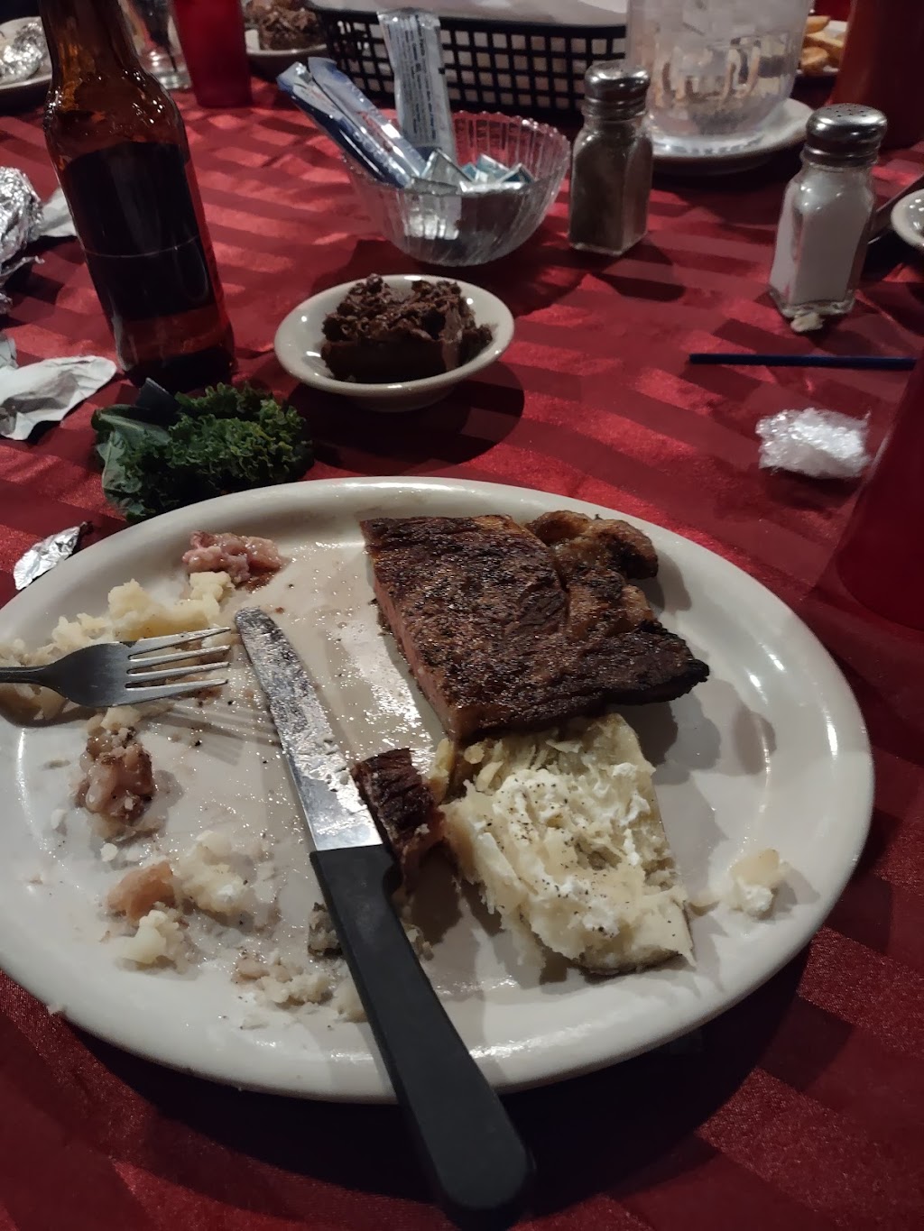 Town Talk Restaurant | restaurant | 606 Patterson St #6597, Cambridge, NE 69022, USA | 3086974600 OR +1 308-697-4600