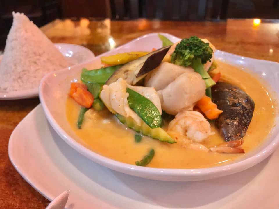 Sweet Mango Thai Cuisine (Medina) | restaurant | 871 N Court St, Medina, OH 44256, USA | 3309522637 OR +1 330-952-2637