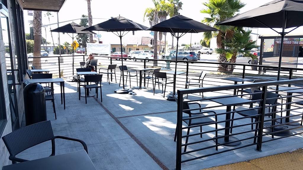 Starbucks | cafe | 3001 Clairemont Dr, San Diego, CA 92117, USA | 6199779439 OR +1 619-977-9439