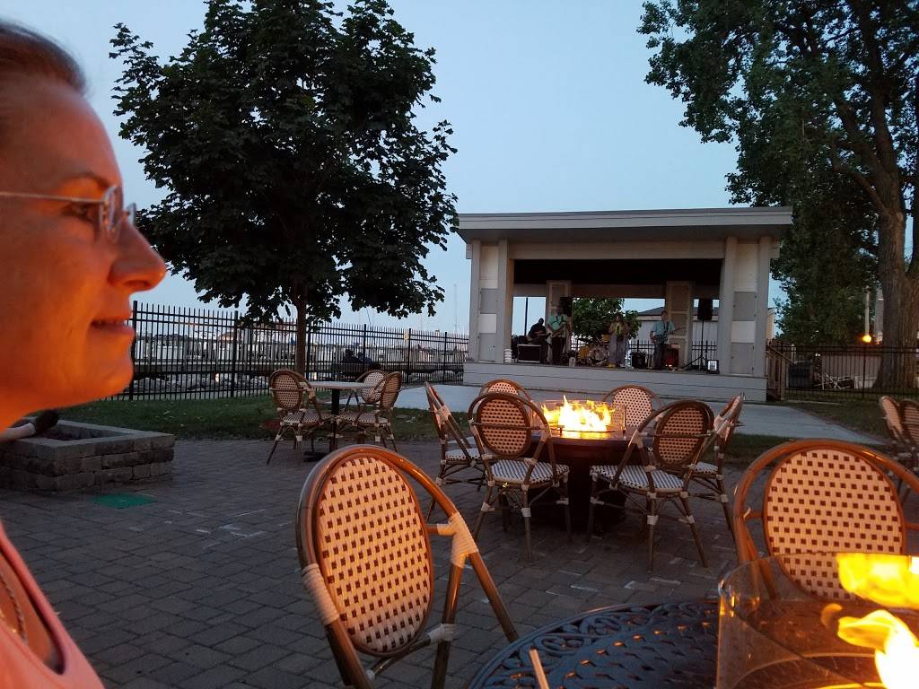 The Harbors Edge | night club | 175 S Harbor Pl, Waukegan, IL 60085, USA | 8479960115 OR +1 847-996-0115