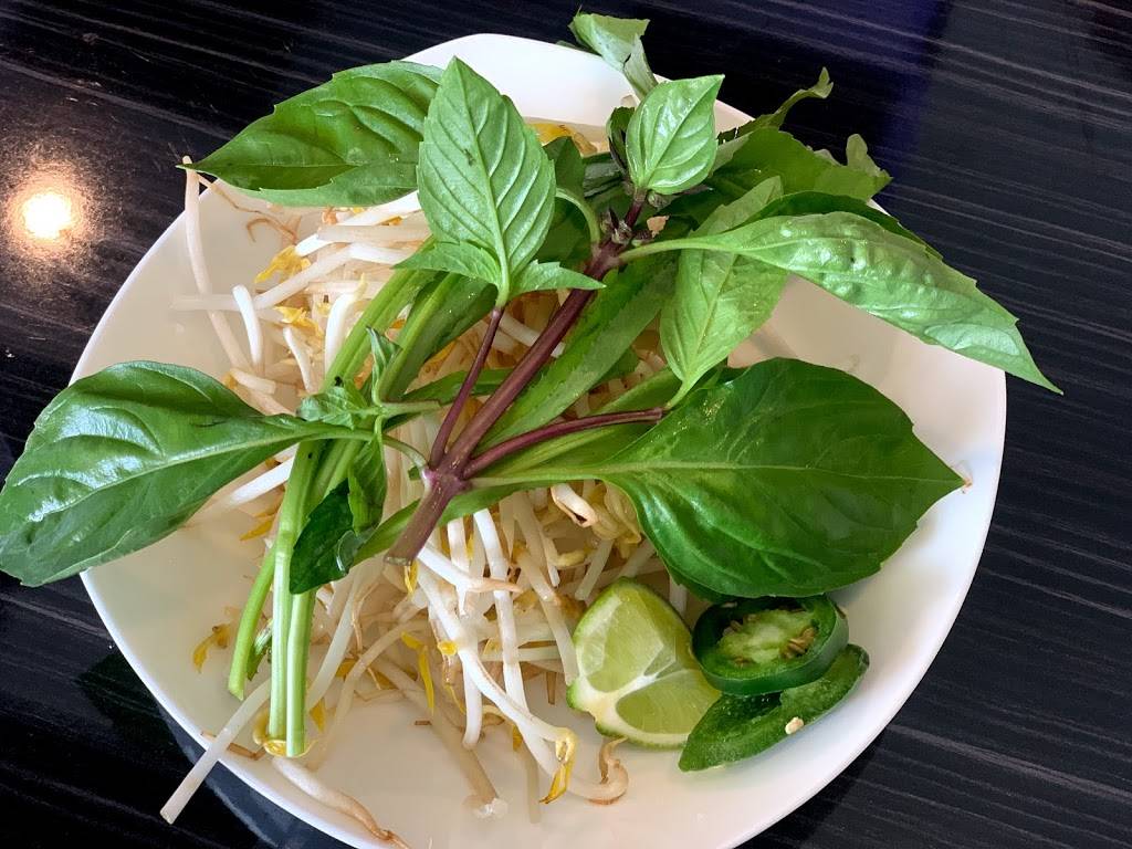 Pho Cowboys | restaurant | 810 N Central Expy #116, Plano, TX 75074, USA | 9724231887 OR +1 972-423-1887