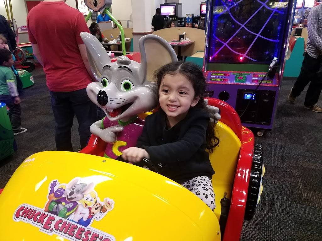 Chuck E. Cheese | restaurant | 3146 Sports Arena Blvd, San Diego, CA 92110, USA | 6195234324 OR +1 619-523-4324