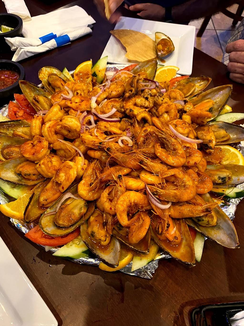 EL CAPITAN SEAFOOD & MEXICAN GRILL | restaurant | 17505 Tomball Pkwy, Houston, TX 77064, USA | 8326046537 OR +1 832-604-6537