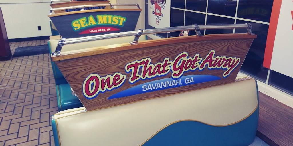 A&W Restaurant | restaurant | 3500 Birney Ave, Moosic, PA 18507, USA | 5703422566 OR +1 570-342-2566