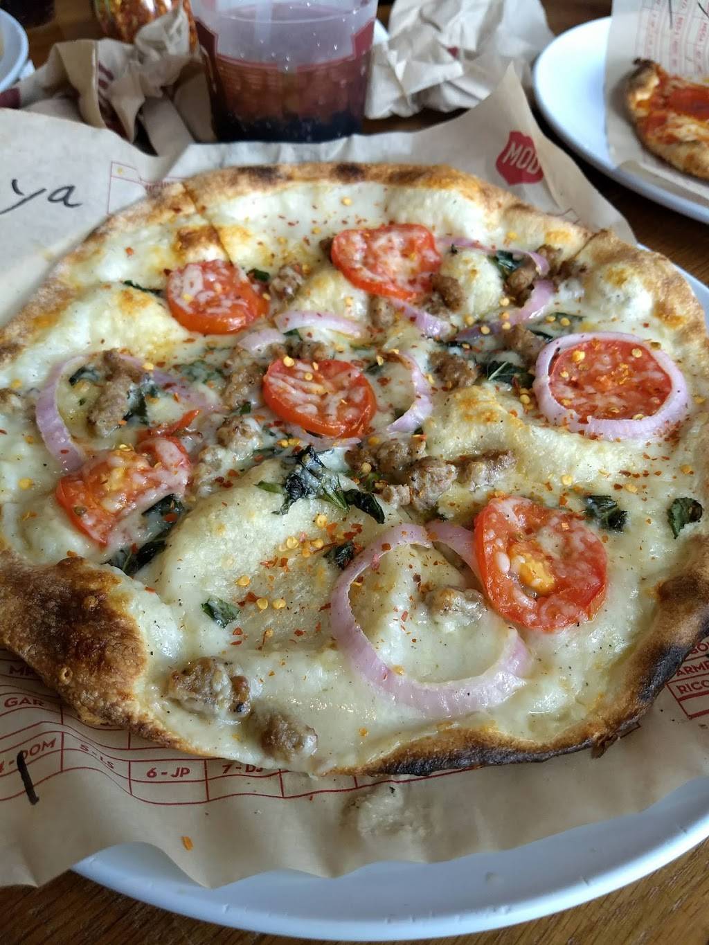 MOD Pizza | restaurant | 2875 E League City Pkwy #100, League City, TX 77573, USA | 2813341005 OR +1 281-334-1005