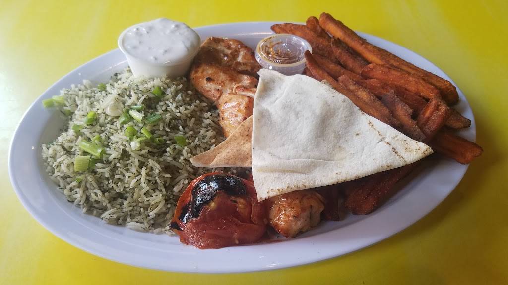 Shiraz Mediterranean Grill | restaurant | 2226 Holiday Manor Center #1, Louisville, KY 40222, USA | 5024269954 OR +1 502-426-9954
