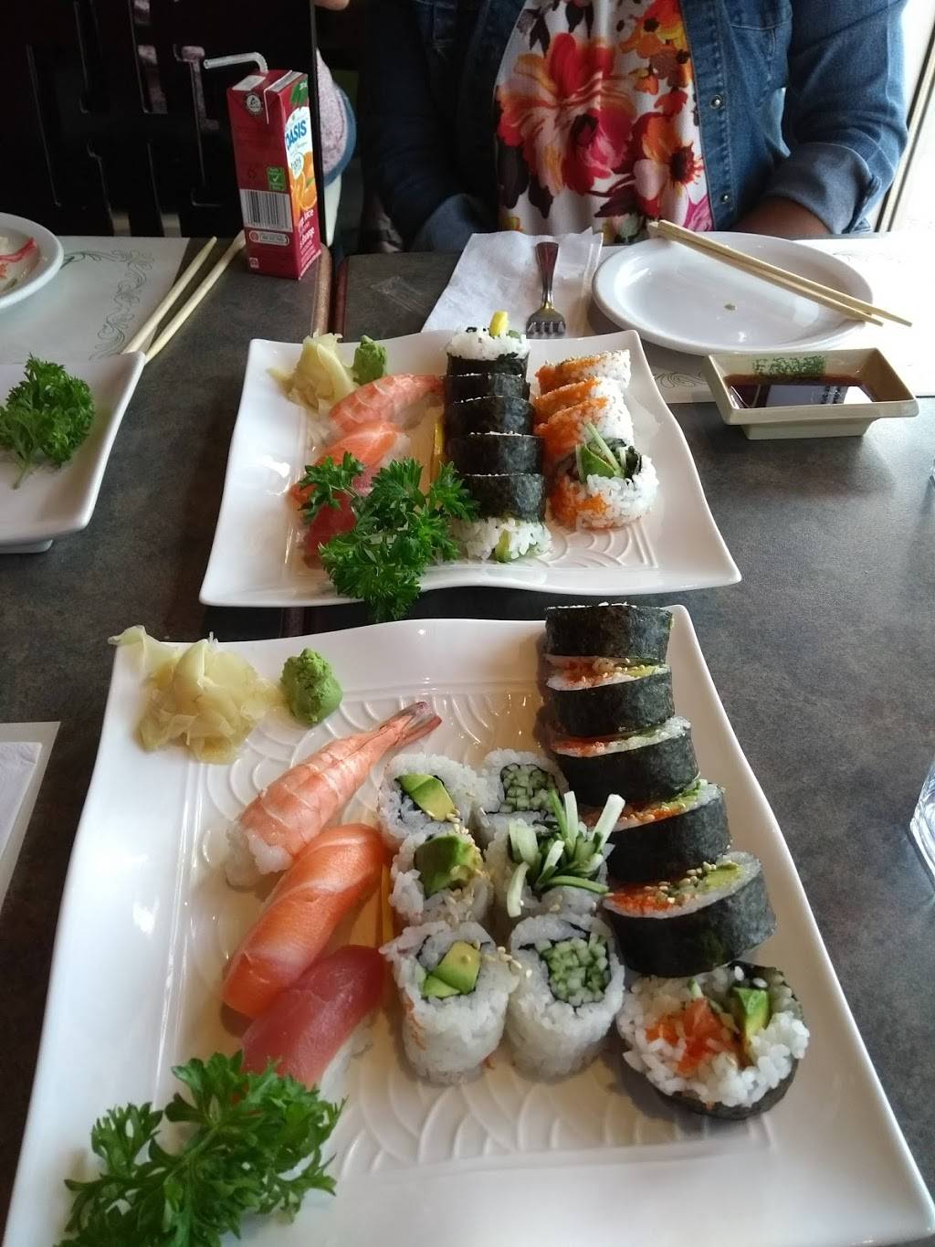 Thai Nouilles & Sushi | restaurant | 11612 Boulevard de Salaberry, Dollard-des-Ormeaux, QC H9B 2R8, Canada | 5144211008 OR +1 514-421-1008