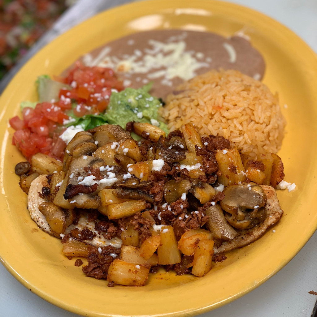 Amigo Loco Mexican Restaurant | restaurant | 82 S Broadview, US-65, Damascus, AR 72039, USA | 5013357054 OR +1 501-335-7054