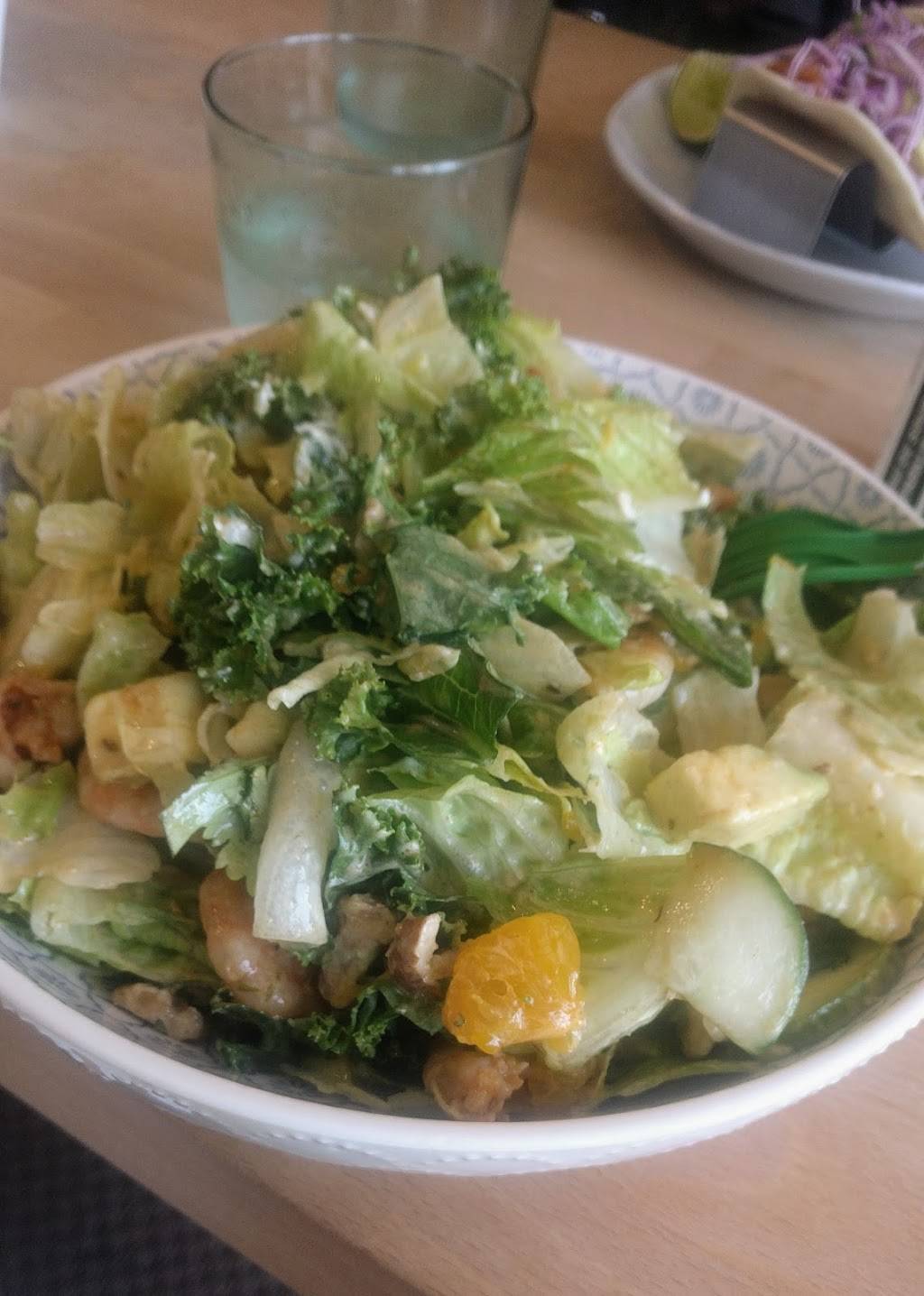 Olivia Bistro-Boutique | restaurant | 58 Rue Eddy, Gatineau, QC J8X 2V9, Canada | 8195256800 OR +1 819-525-6800