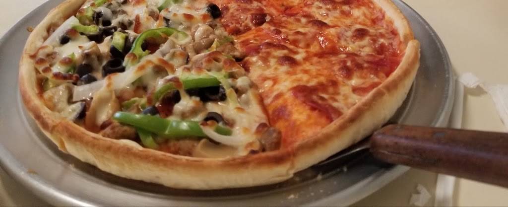 Pepes Pizza | restaurant | 1102 18th St, Hondo, TX 78861, USA | 8304263207 OR +1 830-426-3207