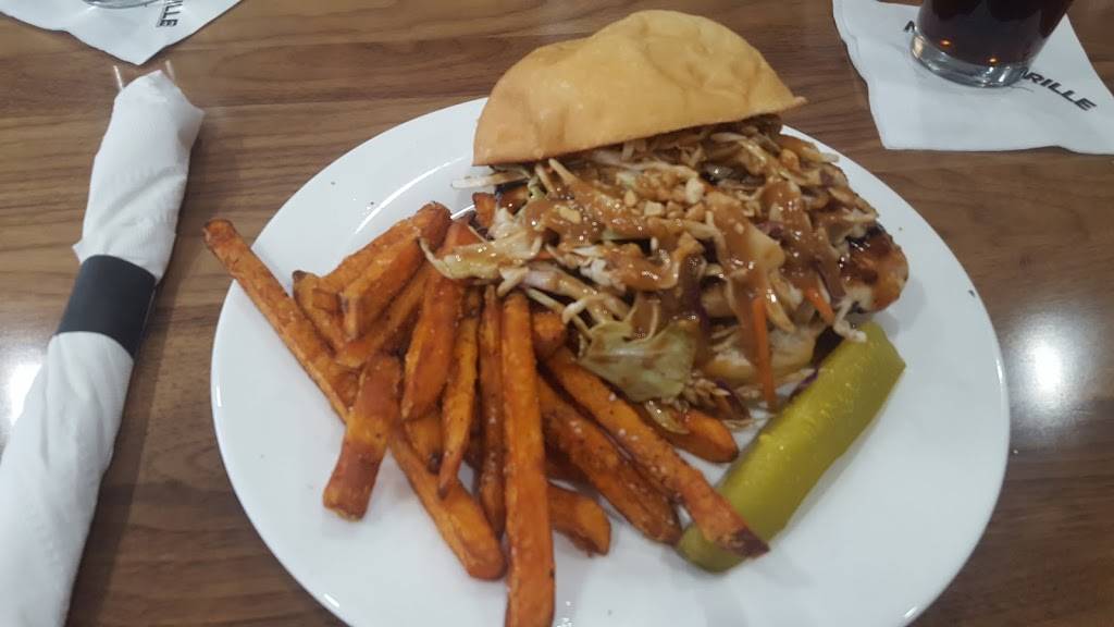 Hy-Vee Market Grille Express | restaurant | 11650 S 73rd St, Papillion, NE 68046, USA | 4025975790 OR +1 402-597-5790