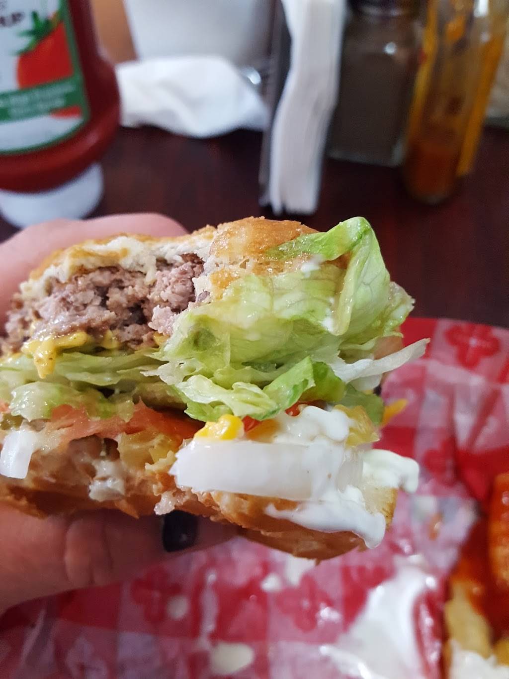 Pleasant Plains Dairy Bar | restaurant | 7649 Batesville Blvd, Pleasant Plains, AR 72568, USA | 5013452287 OR +1 501-345-2287