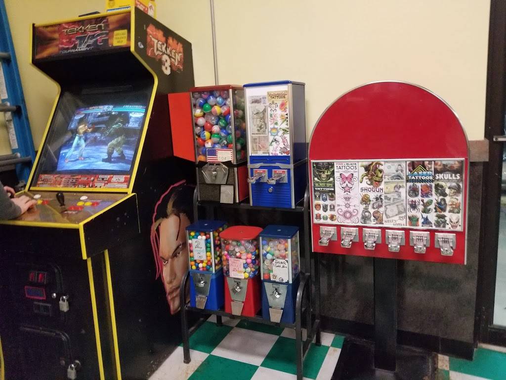 Tops China | restaurant | 2712 N Armistead Ave A, Hampton, VA 23666, USA | 7578650050 OR +1 757-865-0050