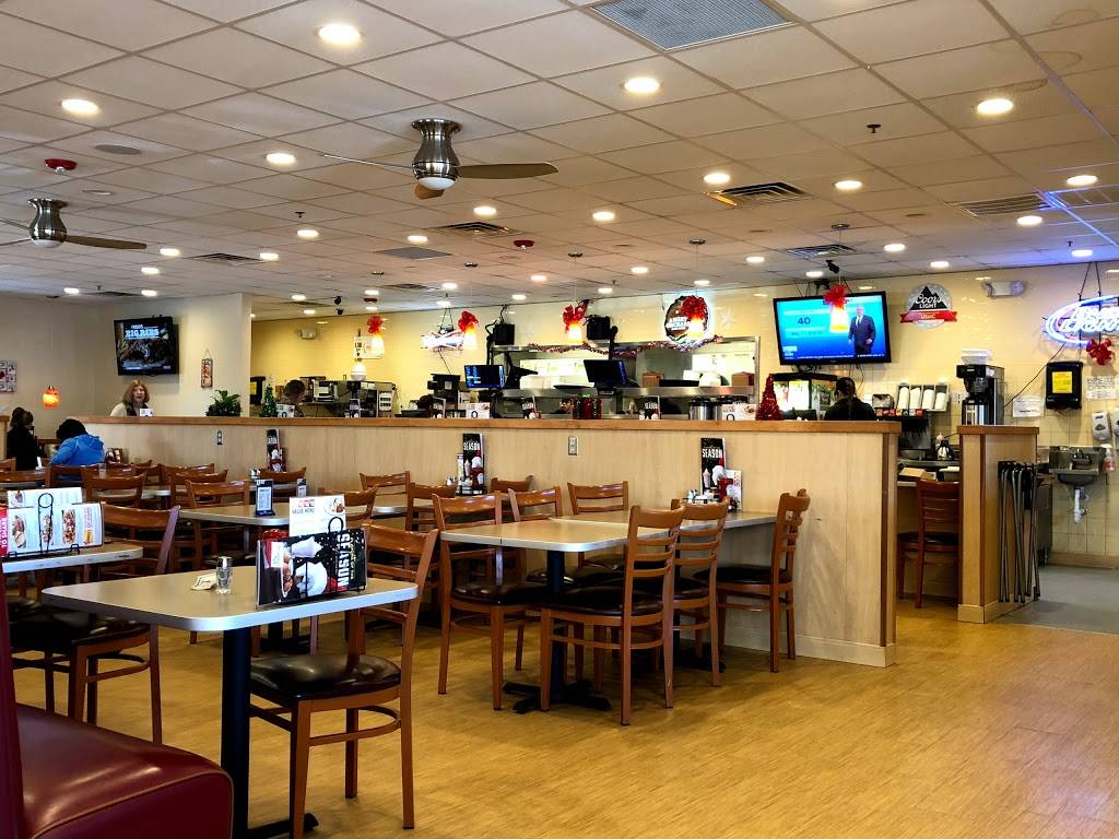 Dennys | restaurant | 2207 N Marine Blvd, Jacksonville, NC 28546, USA | 9105770270 OR +1 910-577-0270