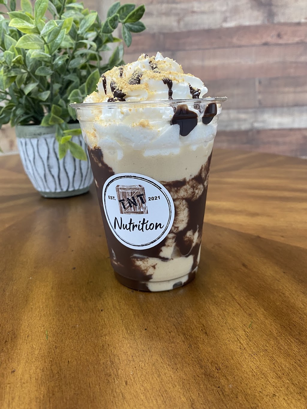 TNT Nutrition | restaurant | 1560 N Broad St, Tazewell, TN 37879, USA | 4232590051 OR +1 423-259-0051