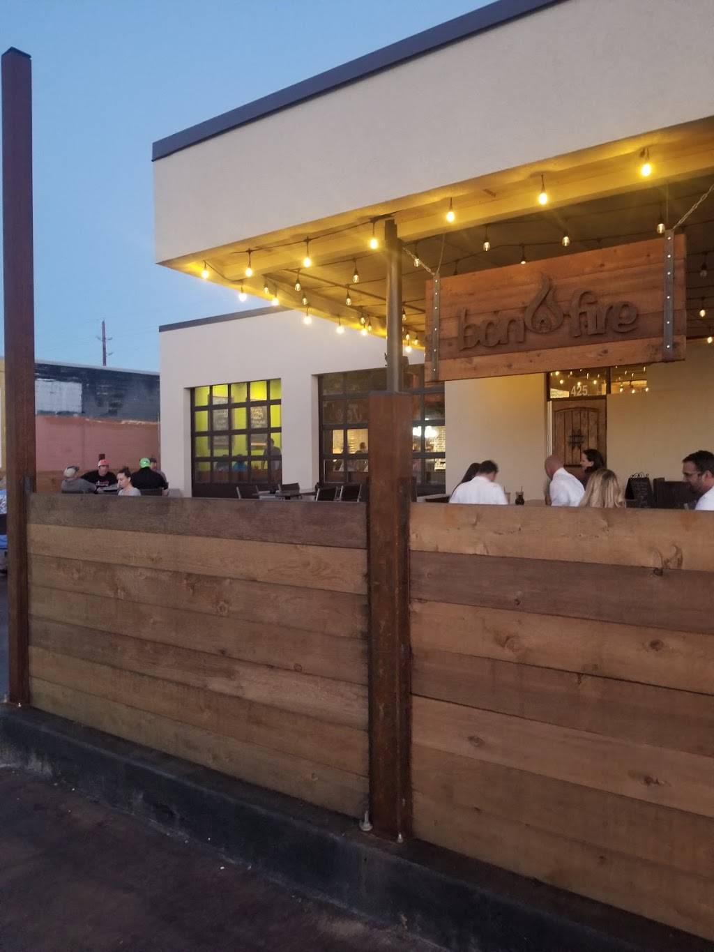 Bonfire Grill | restaurant | 425 W Main St, Tomball, TX 77375, USA | 8327029031 OR +1 832-702-9031