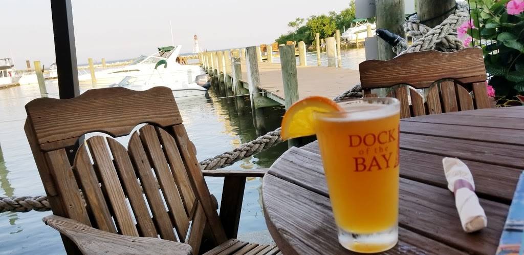 Dock of the Bay | restaurant | 9025 Cuckold Point Rd, Sparrows Point, MD 21219, USA | 4104778100 OR +1 410-477-8100