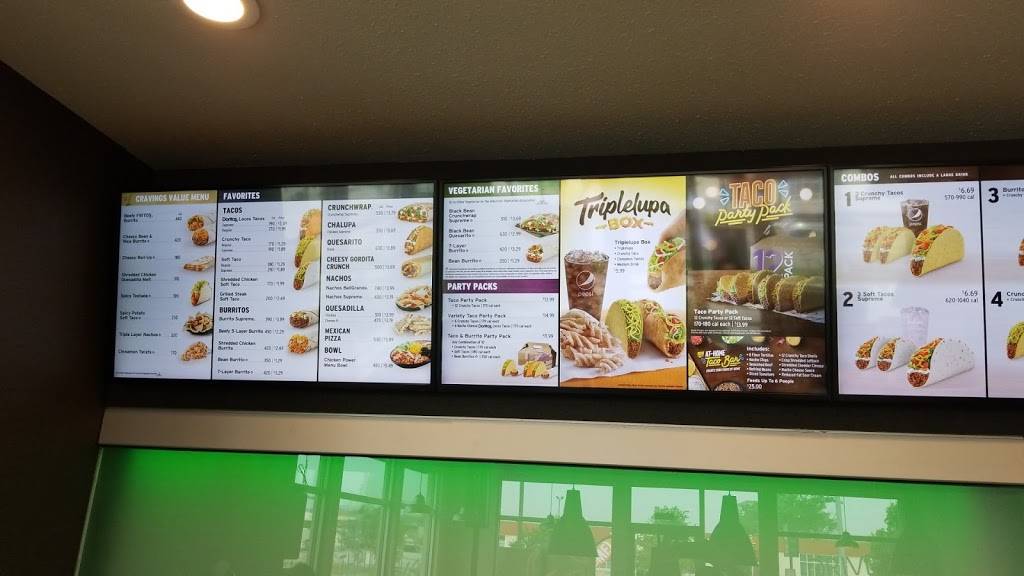 Taco Bell | meal takeaway | 4810 S 72nd St, Omaha, NE 68127, USA | 4029798700 OR +1 402-979-8700