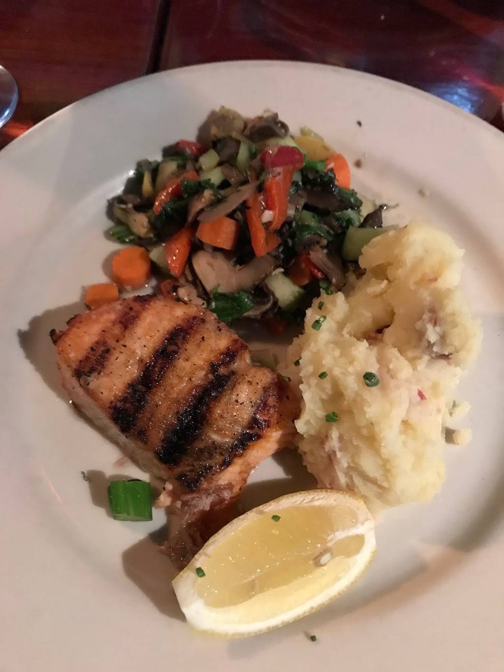 Soma | restaurant | 256 Cabot St, Beverly, MA 01915, USA | 9785240033 OR +1 978-524-0033