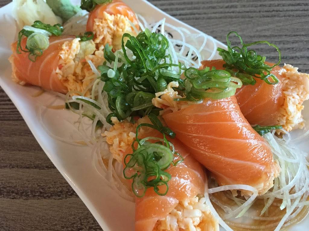 Sushi Plus | restaurant | 5830 W Thunderbird Rd STE B1, Glendale, AZ 85306, USA | 6025959891 OR +1 602-595-9891