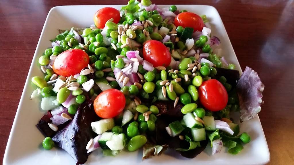 Ruby Tuesday | restaurant | 5449 Dressler Rd NW, North Canton, OH 44720, USA | 3304940232 OR +1 330-494-0232