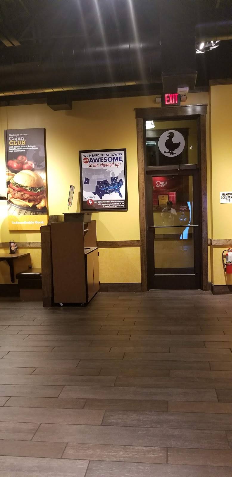 Zaxbys Chicken Fingers & Buffalo Wings | restaurant | 7100 Tim Price Way, Richmond, VA 23225, USA | 8046741262 OR +1 804-674-1262