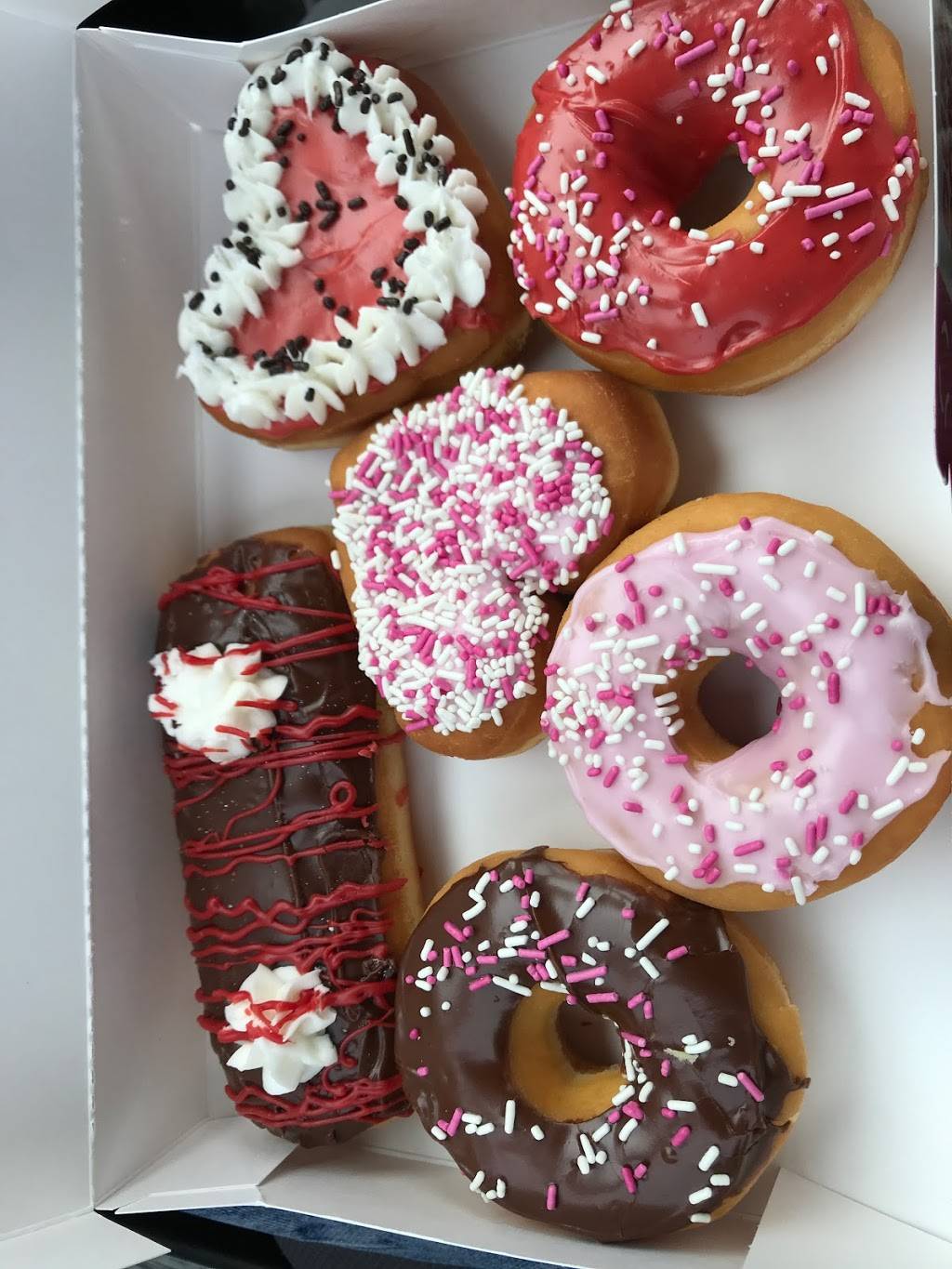 Dunkin | bakery | 1683 N Hwy 17, Mt Pleasant, SC 29464, USA | 8438491689 OR +1 843-849-1689