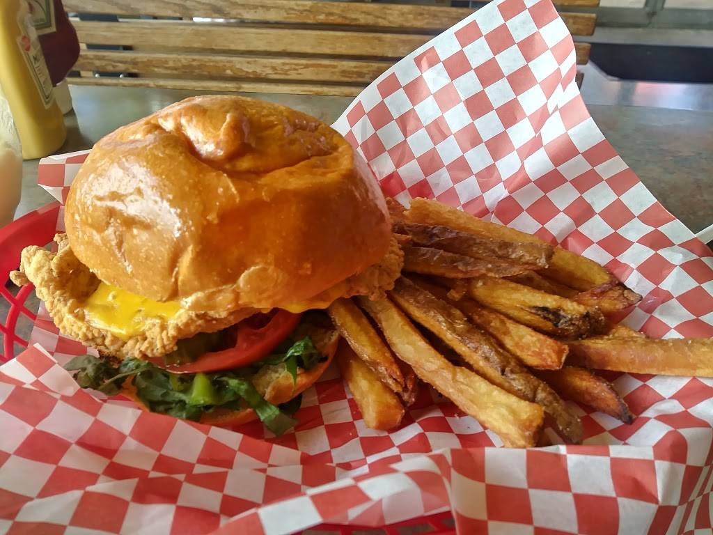 Kitchen Table Cafe | restaurant | 7005 St Claude Ave, Arabi, LA 70032, USA | 5043012285 OR +1 504-301-2285