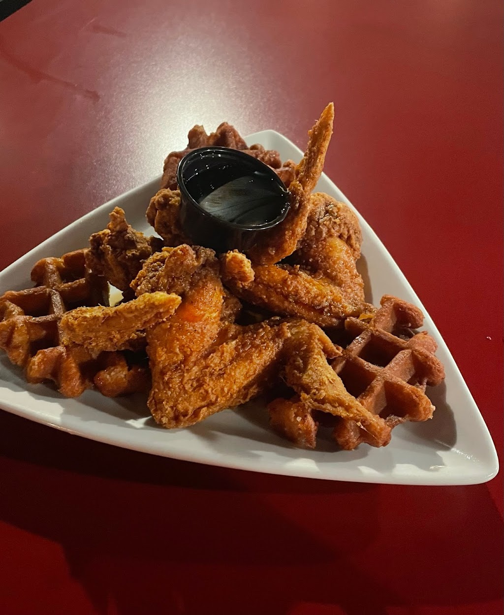 Reggie Rays | restaurant | 1002 Kenmore Blvd, Akron, OH 44314, USA | 3305108272 OR +1 330-510-8272