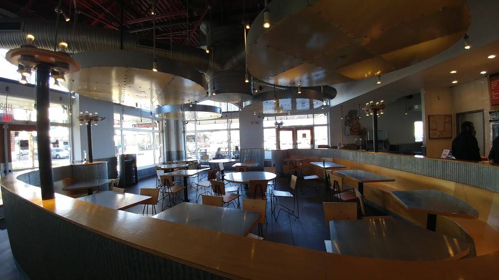 Chipotle Mexican Grill | restaurant | 11939 Grand Commons Ave, Fairfax, VA 22030, USA | 7032227344 OR +1 703-222-7344