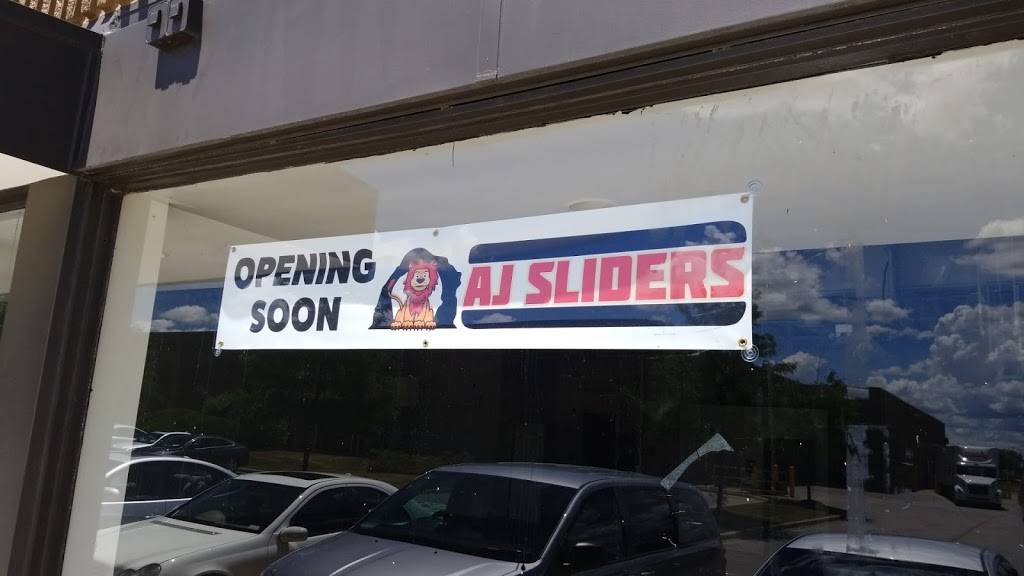 AJ Sliders | restaurant | 2075 Prairie St STE 110, St. Charles, IL 60174, USA | 7077543377 OR +1 707-754-3377