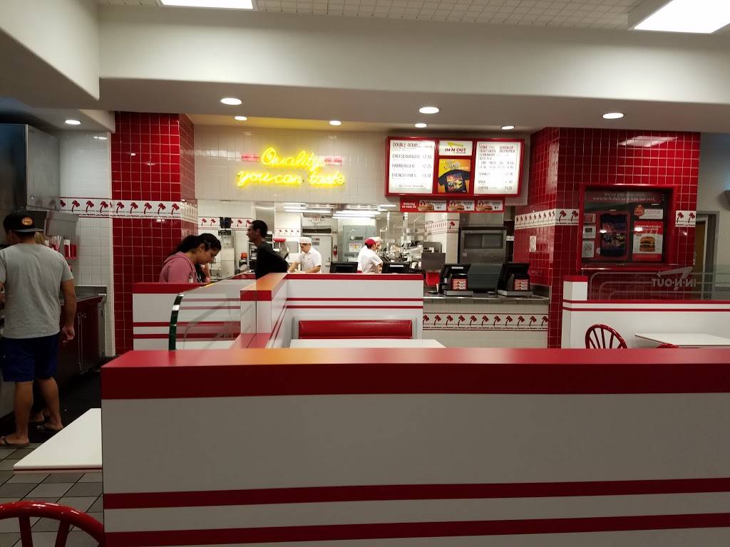 In-N-Out Burger | restaurant | 3020 El Camino Real, Tustin, CA 92782, USA | 8007861000 OR +1 800-786-1000