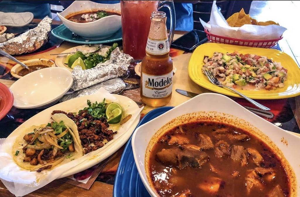 El Sombrero Mexican Grill | restaurant | 1595 E Silver Star Rd, Ocoee, FL 34761, USA | 4077303402 OR +1 407-730-3402