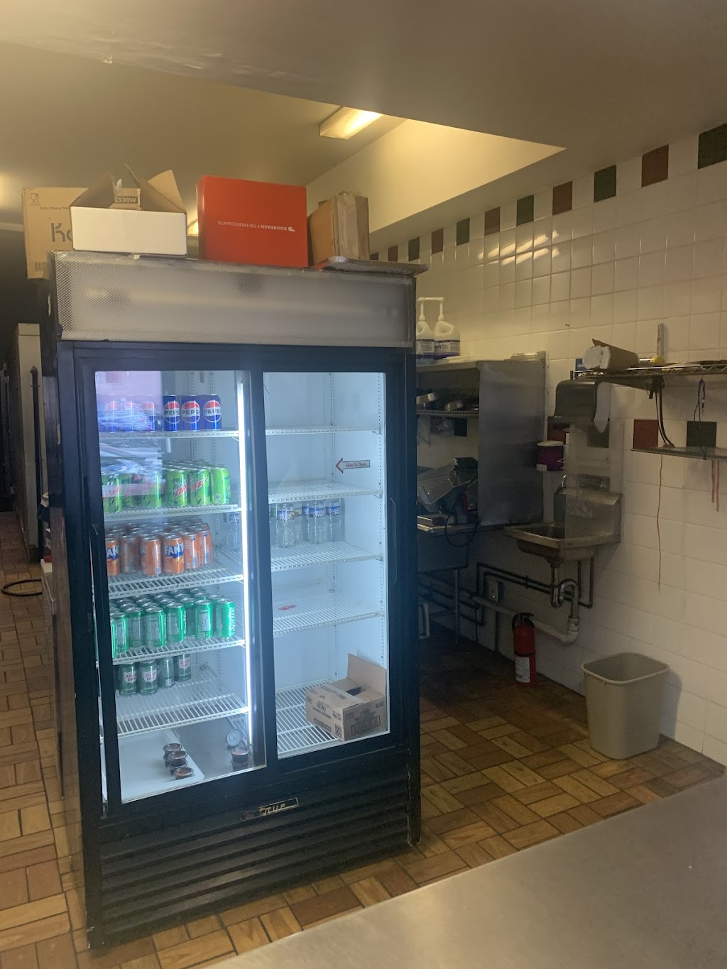 Table for 3 | meal takeaway | 3403 Kensington Ave, Philadelphia, PA 19134, USA | 2674579047 OR +1 267-457-9047