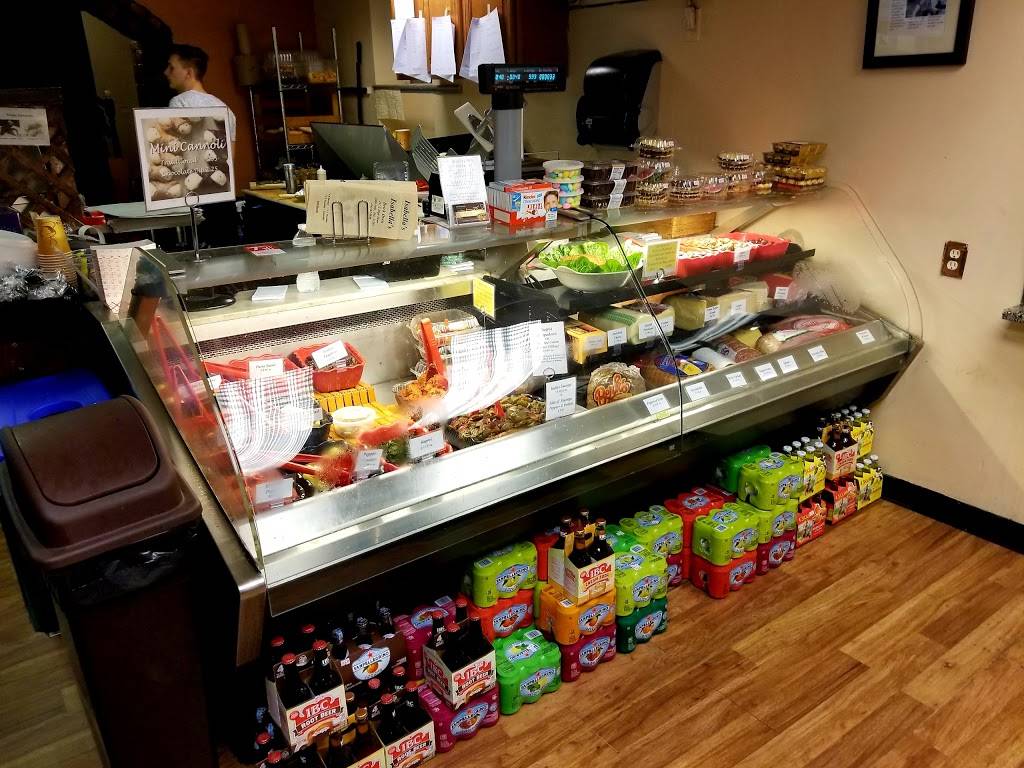 Isabellas Pizza | restaurant | 221 S High St, Baltimore, MD 21202, USA | 4109628888 OR +1 410-962-8888