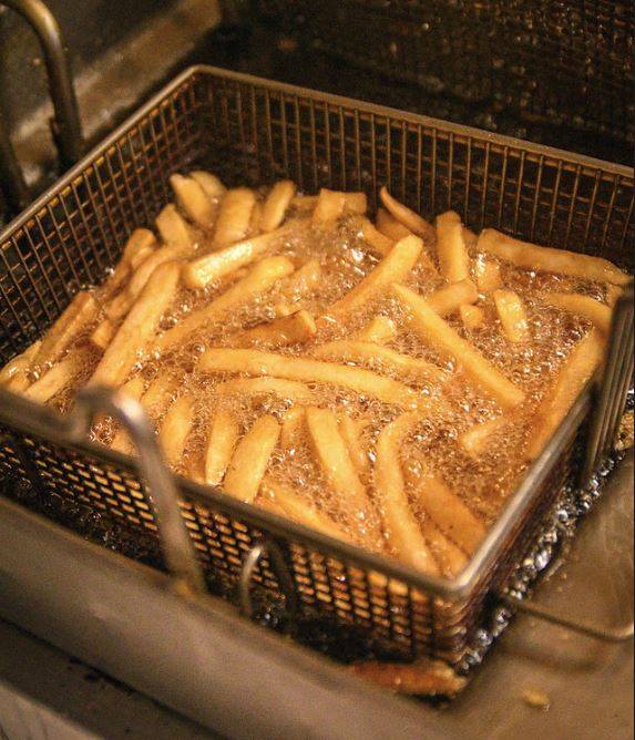 Council 1610 Fish Fry | restaurant | 1300 1st Ave, Middletown, OH 45044, USA | 5133604760 OR +1 513-360-4760